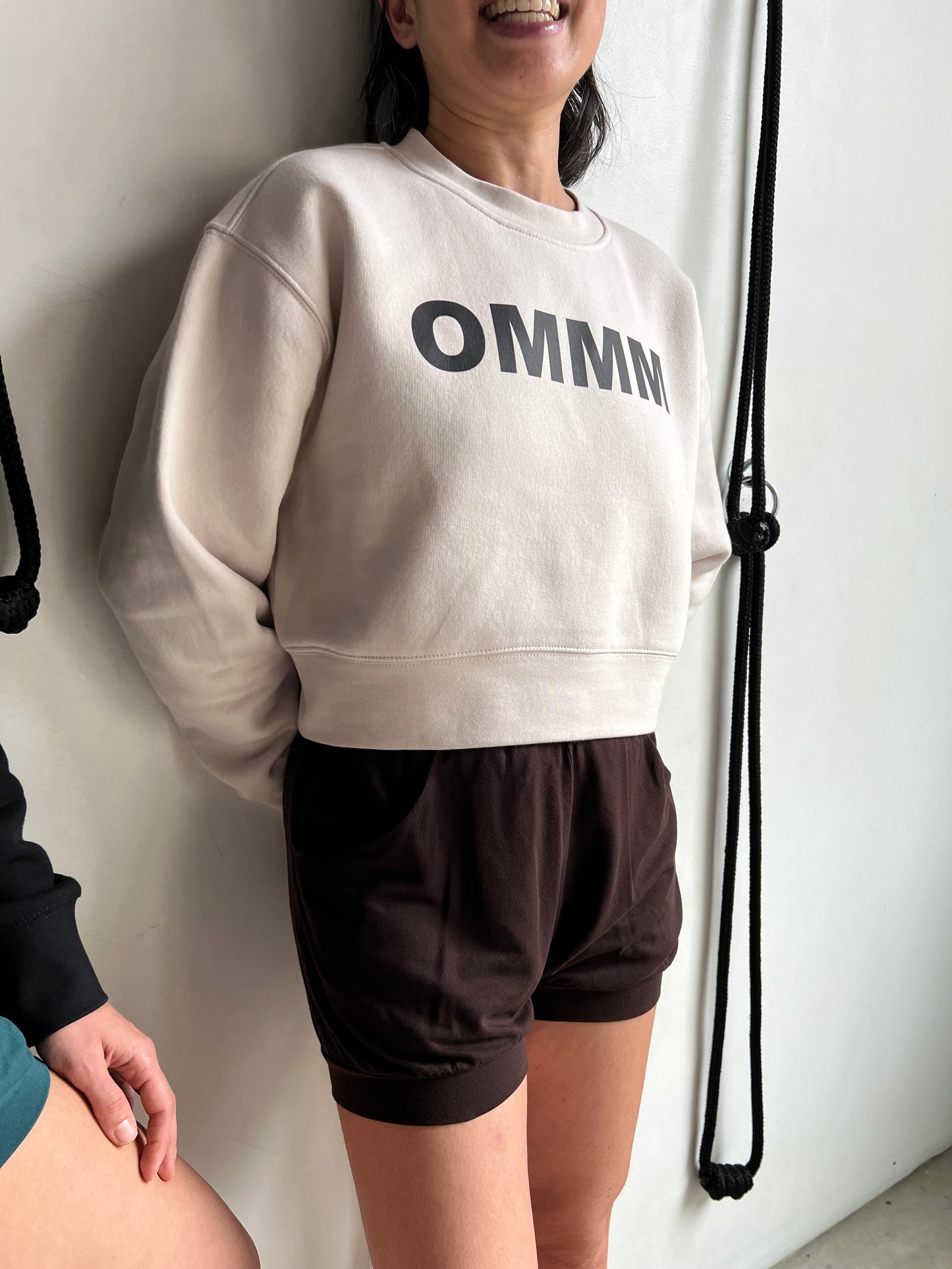 Pocket Yoga Shorts - Dark Chocolate (Refibra™ TENCEL™)