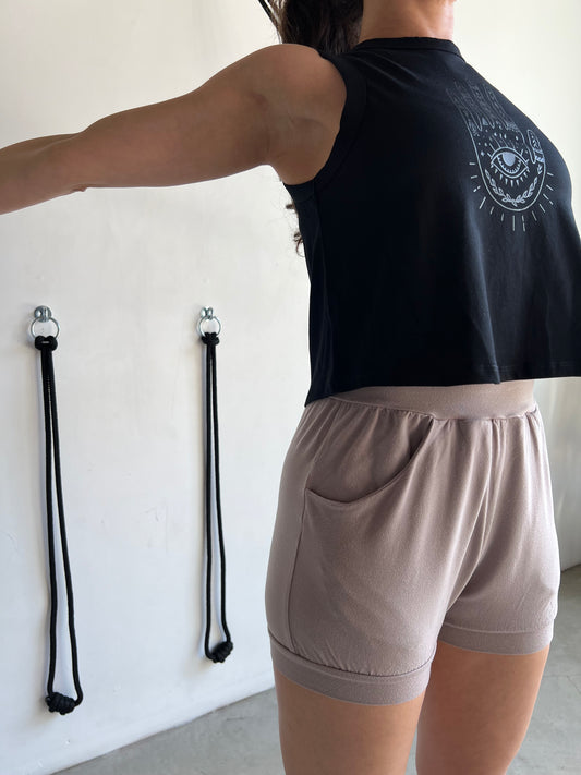 Pocket Yoga Shorts - Taupe (Refibra™ TENCEL™ Blend)