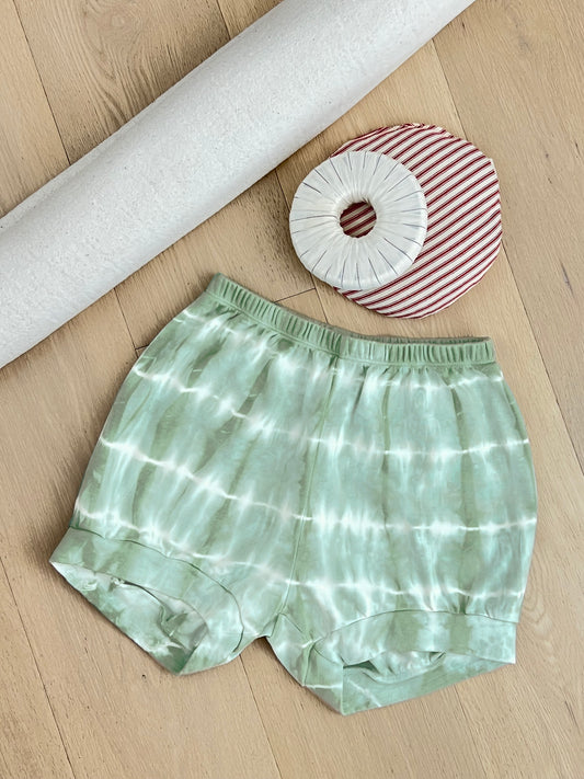 Tie Dye Cotton Yoga Short - Pool Stripes