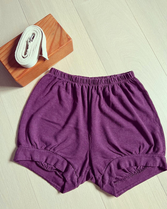 Classic Short in Hemp + Organic Cotton - Plum